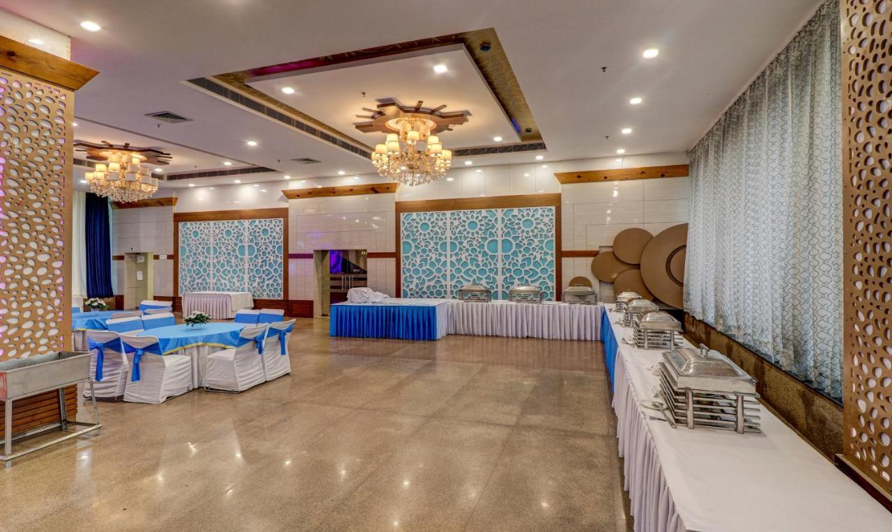 Treebo Premium Pearl Avenue Banquets And Lawn Dehradun Exterior foto