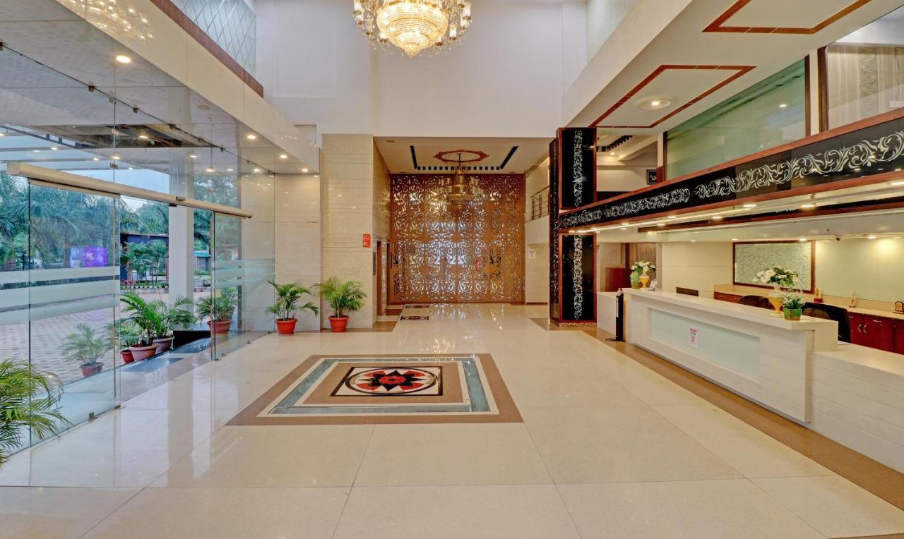 Treebo Premium Pearl Avenue Banquets And Lawn Dehradun Exterior foto