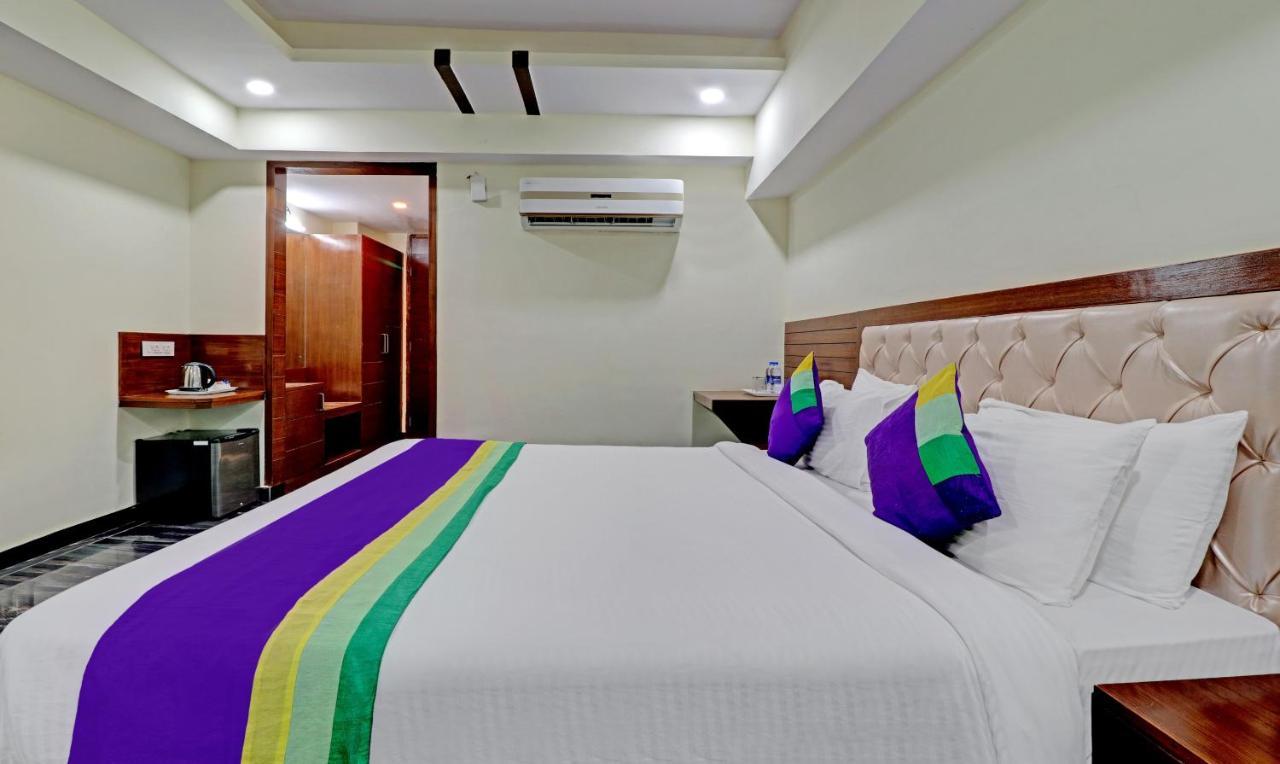 Treebo Premium Pearl Avenue Banquets And Lawn Dehradun Exterior foto